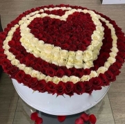 1000 Lİ gül buketi